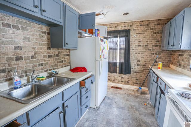 2801 Cornell Street, Paducah, KY 42003