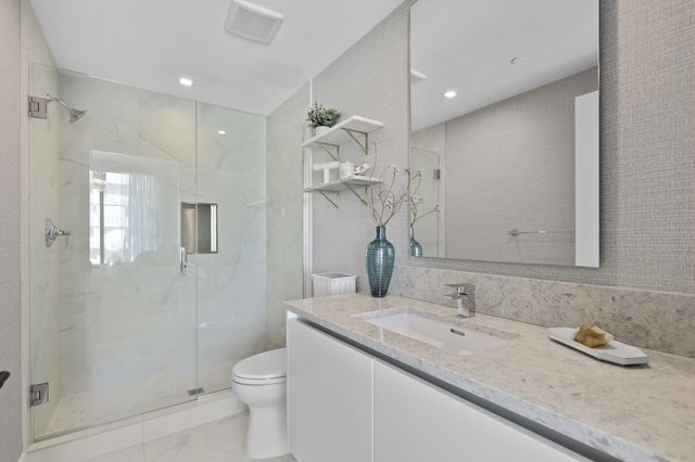 730 N Ocean Boulevard, Pompano Beach, FL 33062