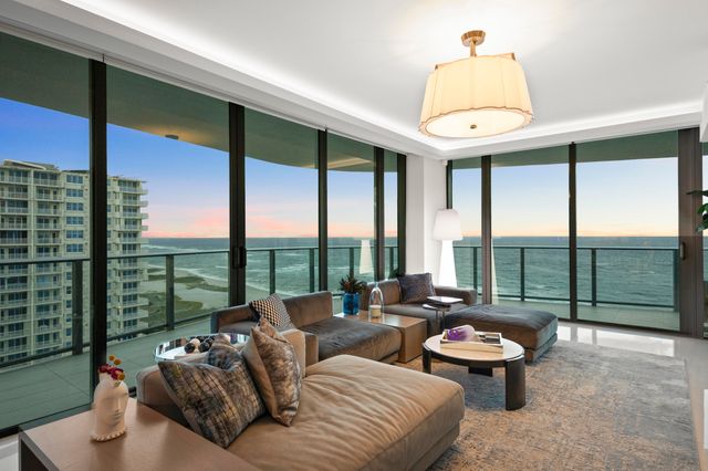 730 N Ocean Boulevard, Pompano Beach, FL 33062
