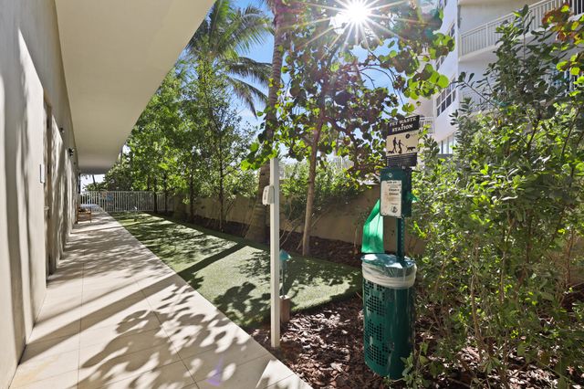 730 N Ocean Boulevard, Pompano Beach, FL 33062