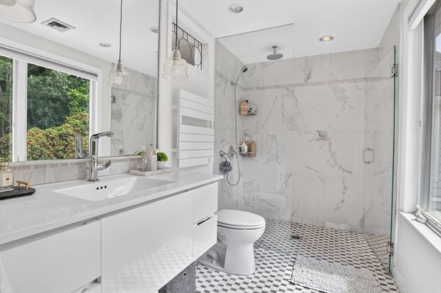 29 Brook Street, Wellesley, MA 02482