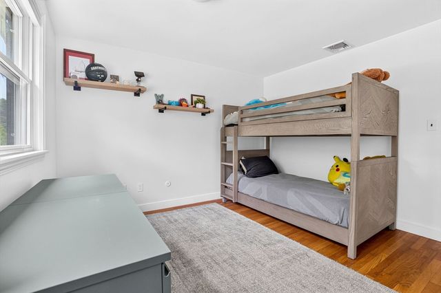 29 Brook Street, Wellesley, MA 02482