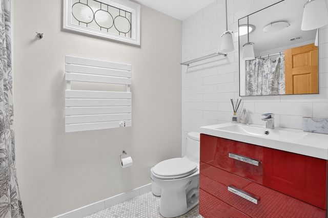 29 Brook Street, Wellesley, MA 02482