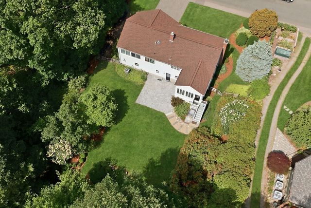29 Brook Street, Wellesley, MA 02482