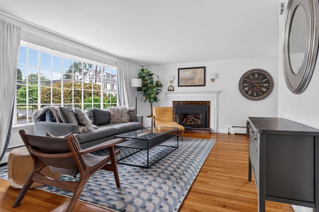 29 Brook Street, Wellesley, MA 02482