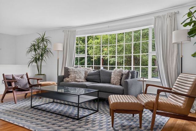29 Brook Street, Wellesley, MA 02482