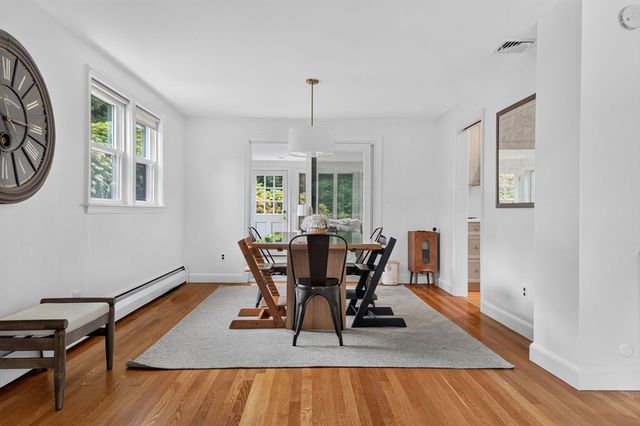 29 Brook Street, Wellesley, MA 02482