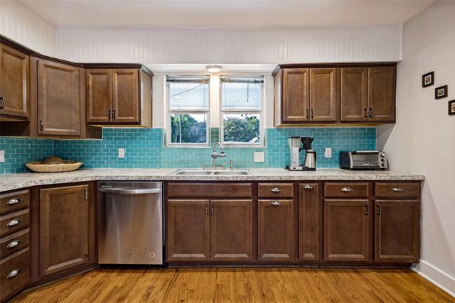 712 Baker Street, Mckinney, TX 75069