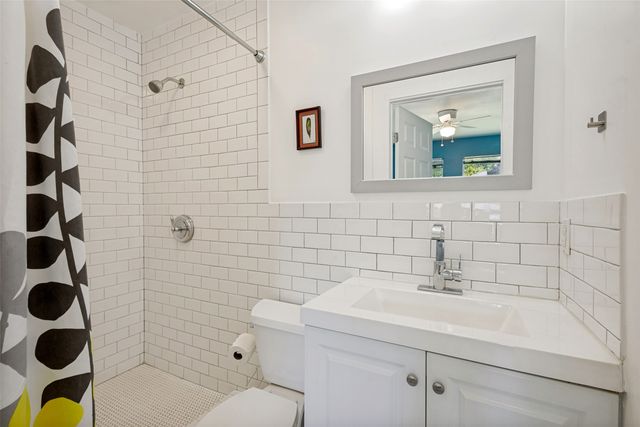 712 Baker Street, Mckinney, TX 75069