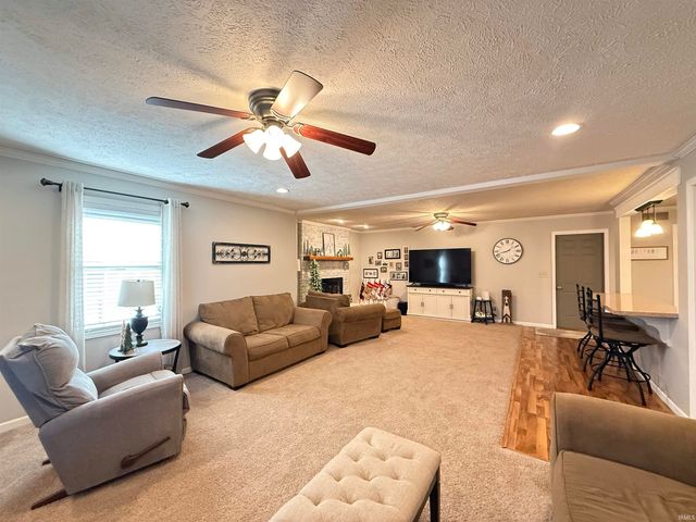 5944 Riceland Drive, Newburgh, IN 47630