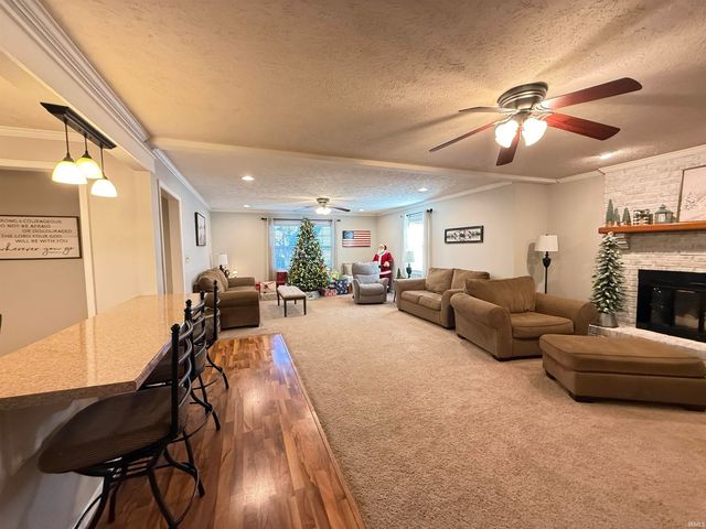 5944 Riceland Drive, Newburgh, IN 47630