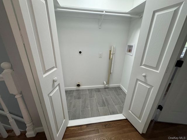 10 Woodland Lane, Huntington, NY 11743