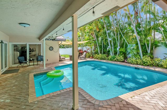 22740 Bella Rita Circle, Boca Raton, FL 33433