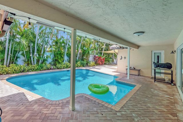 22740 Bella Rita Circle, Boca Raton, FL 33433