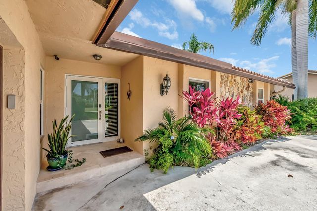 22740 Bella Rita Circle, Boca Raton, FL 33433