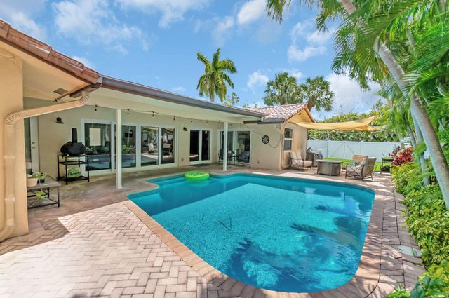 22740 Bella Rita Circle, Boca Raton, FL 33433