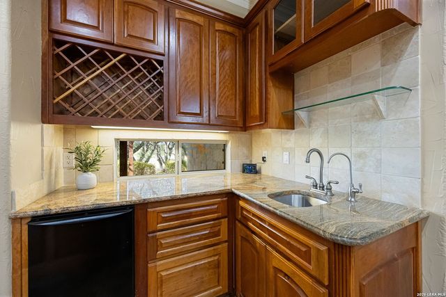 265 FOSSIL HILLS LOOP, Spring Branch, TX 78070