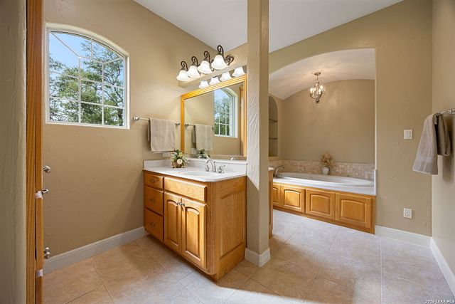 265 FOSSIL HILLS LOOP, Spring Branch, TX 78070