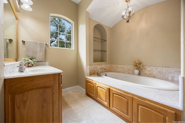 265 FOSSIL HILLS LOOP, Spring Branch, TX 78070