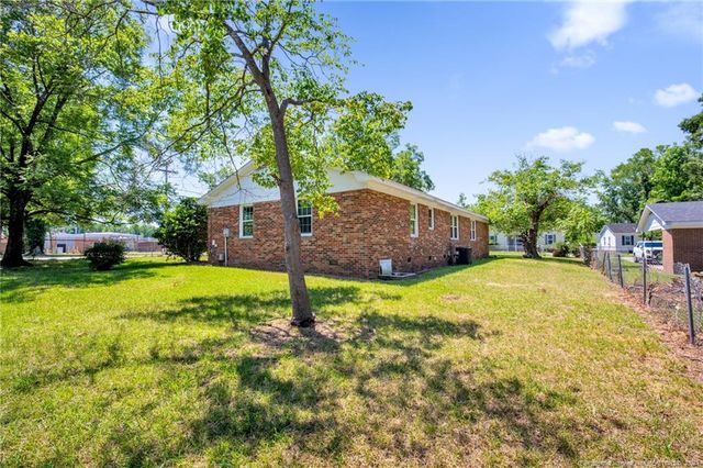 640 Old Wilmington Road, Fayetteville, NC 28301