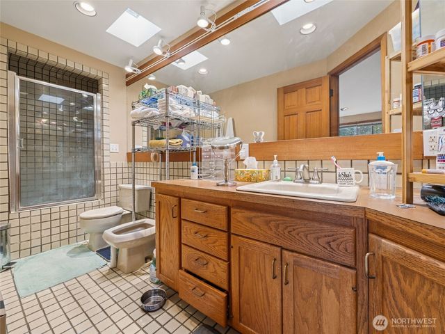 2028 34th Avenue S, Seattle, WA 98144