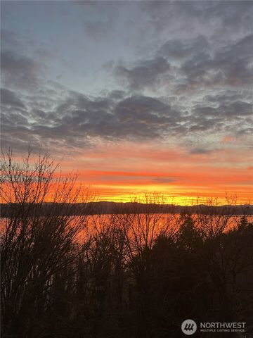 2028 34th Avenue S, Seattle, WA 98144