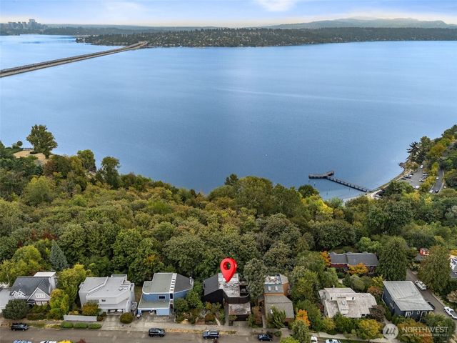 2028 34th Avenue S, Seattle, WA 98144