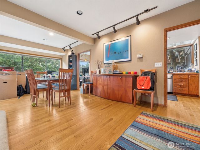 2028 34th Avenue S, Seattle, WA 98144