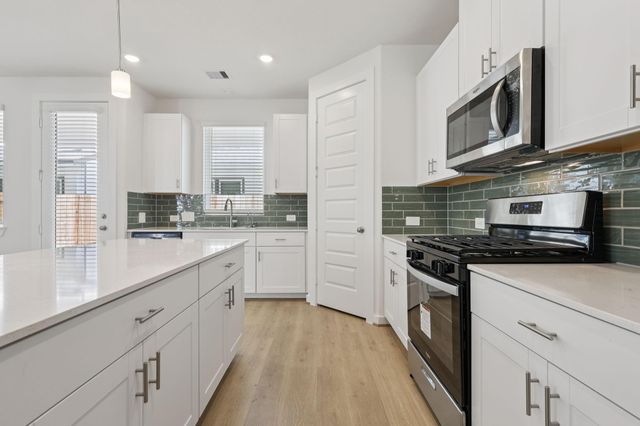 19927 Emerald Bend Way, Atascocita, TX 77346