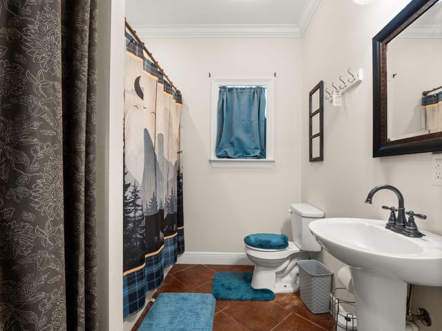 270 Dogwood Ln, Simpson, LA 71474