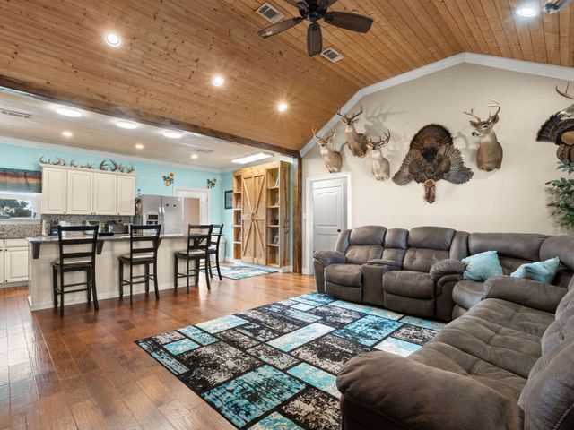 270 Dogwood Ln, Simpson, LA 71474