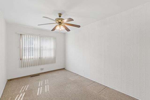 16400 University Avenue, South Holland, IL 60473