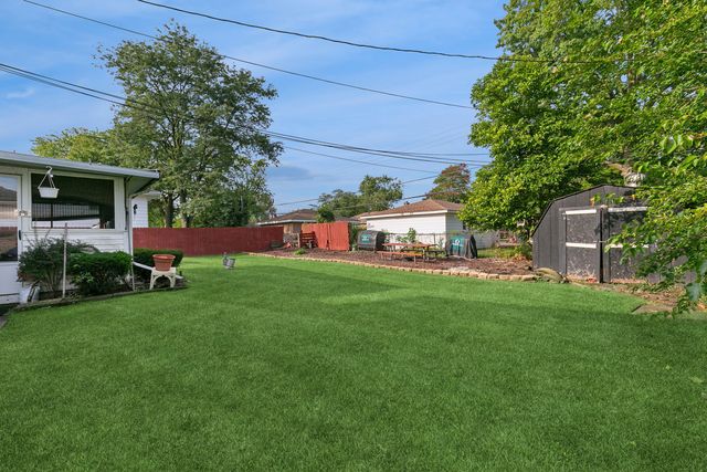 16400 University Avenue, South Holland, IL 60473