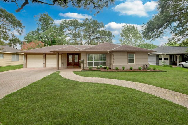 5604 Whitehaven Street, Bellaire, TX 77401