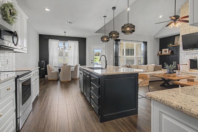 3230 Knob Road, Springtown, TX 76082