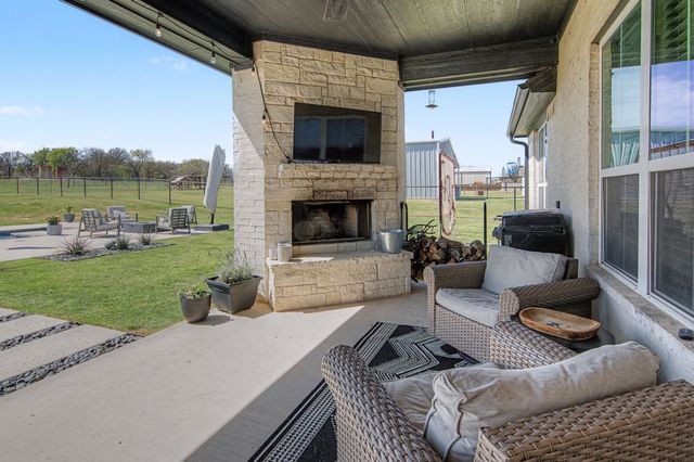 3230 Knob Road, Springtown, TX 76082