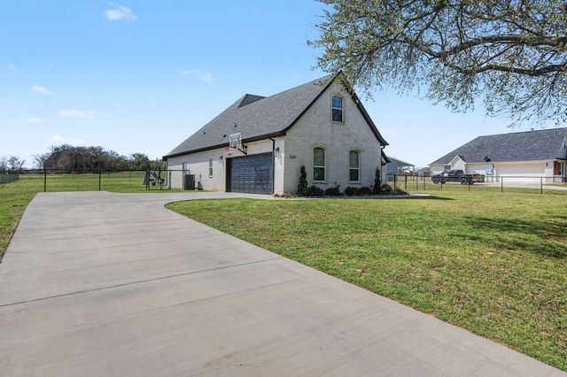 3230 Knob Road, Springtown, TX 76082