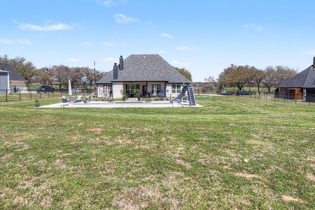 3230 Knob Road, Springtown, TX 76082