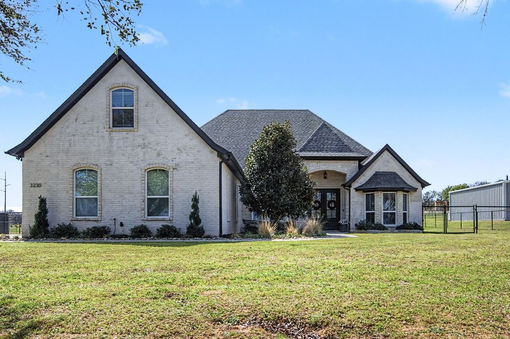 3230 Knob Road, Springtown, TX 76082