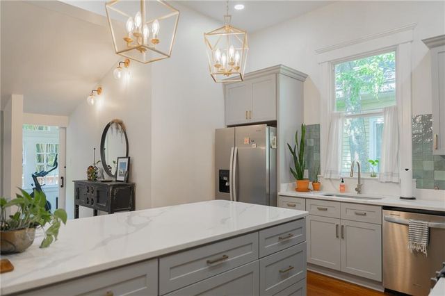 1311 Chamberlain Avenue, Mobile, AL 36604