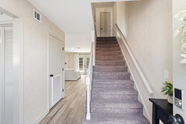 543 River Rock Blvd, Murfreesboro, TN 37128