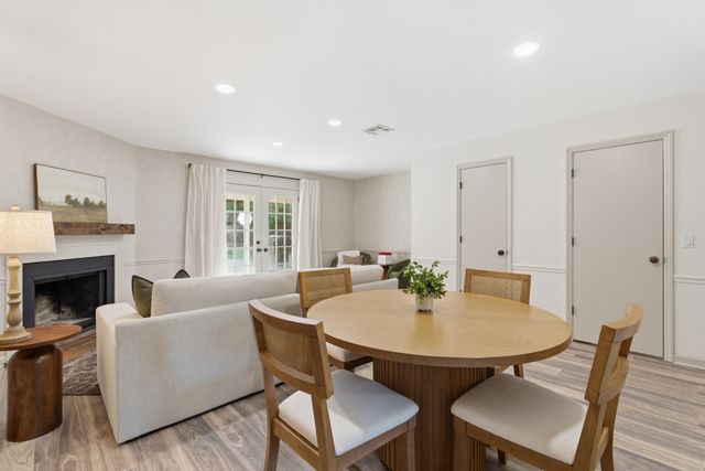 543 River Rock Blvd, Murfreesboro, TN 37128