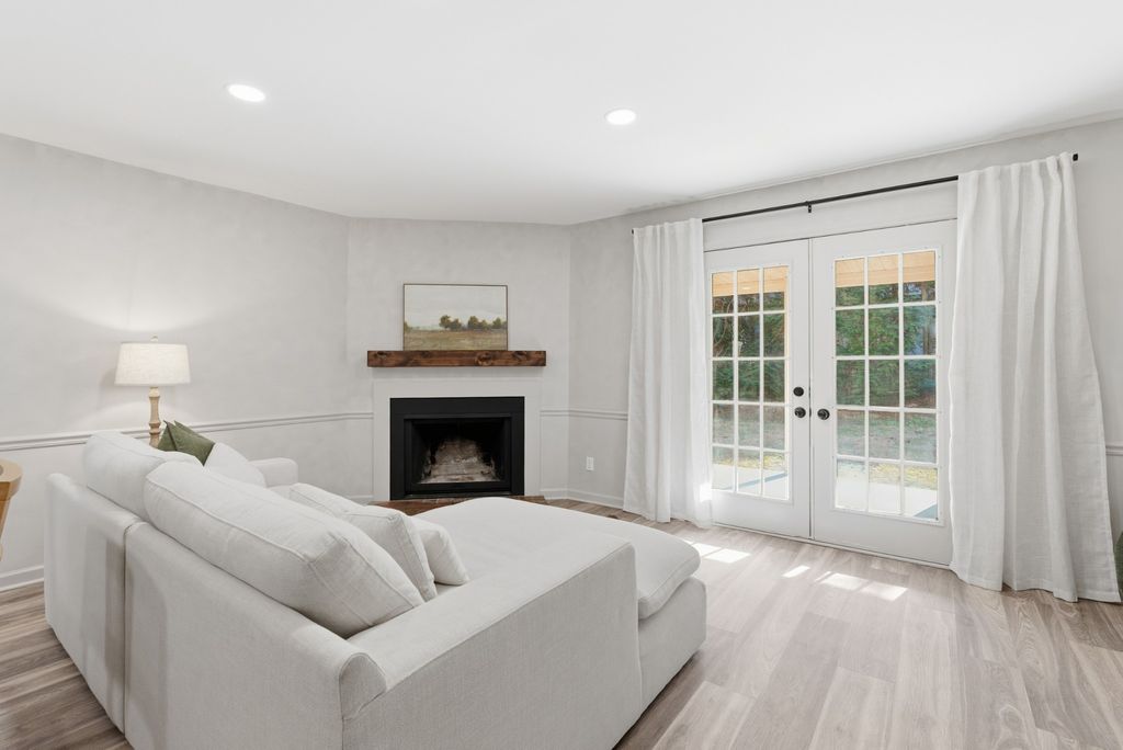 543 River Rock Blvd, Murfreesboro, TN 37128