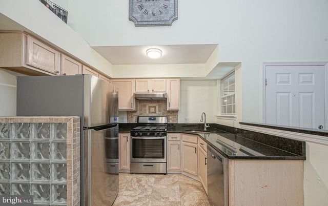 1214 TRISTRAM CIR, Mantua, NJ 08051