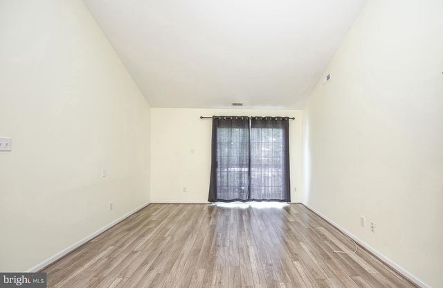 1214 TRISTRAM CIR, Mantua, NJ 08051