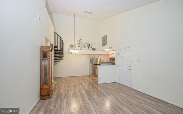 1214 TRISTRAM CIR, Mantua, NJ 08051
