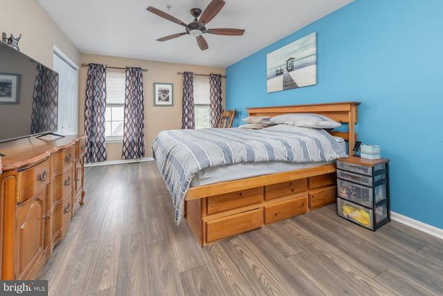 701 TANGLEWOOD DR, Sicklerville, NJ 08081