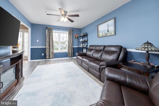 701 TANGLEWOOD DR, Sicklerville, NJ 08081