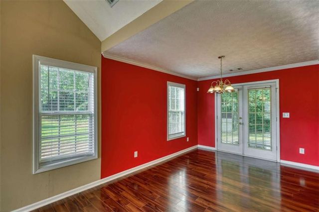 25 Luke Ln, Covington, GA 30014