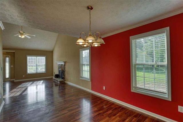 25 Luke Ln, Covington, GA 30014